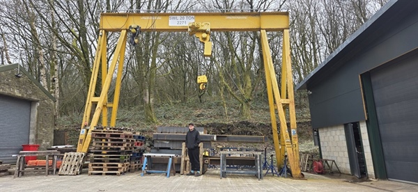 The arrival and restoration of a 20t 'A' frame at DLW